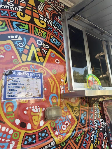 Lonchera Azteca photo 5